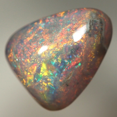SOLID SEMI BLACK OPAL High dome, bright fire throughout